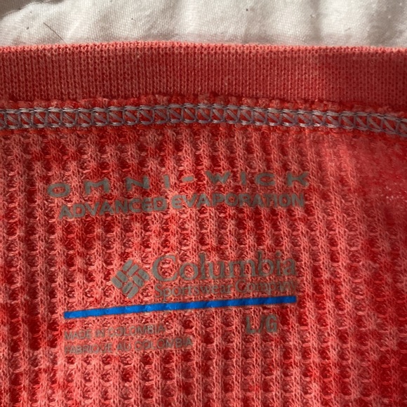 Columbia long sleeve shirt , Omni wick - Picture 2 of 2